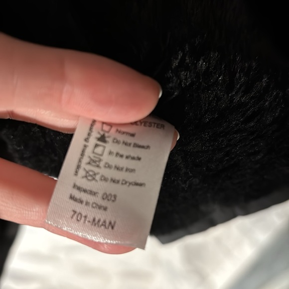 Men’s Medium Pooluly Faux Fur Lined Winter Jacket NWT - Picture 10 of 14